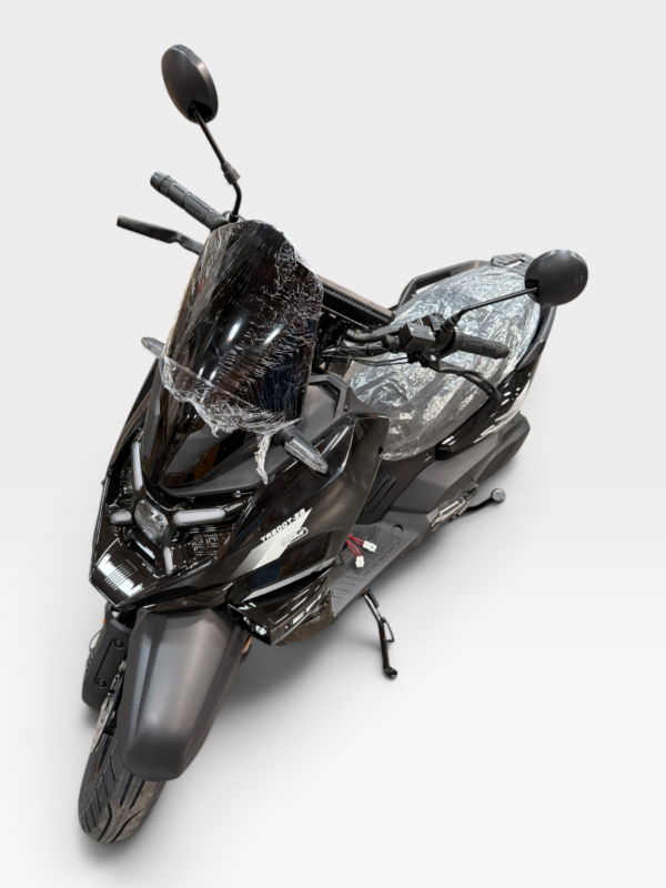 MC-184-200cc (MS)Gloss Black (2027)